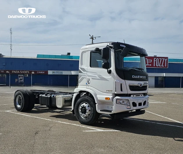 купити шасі Daewoo колісна база 4.430 мм