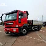 Бортовий автомобіль з КМУ