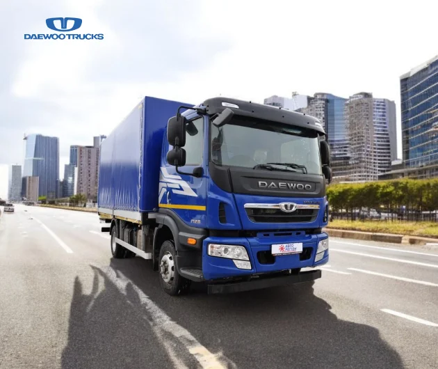 Тентовані вантажівки